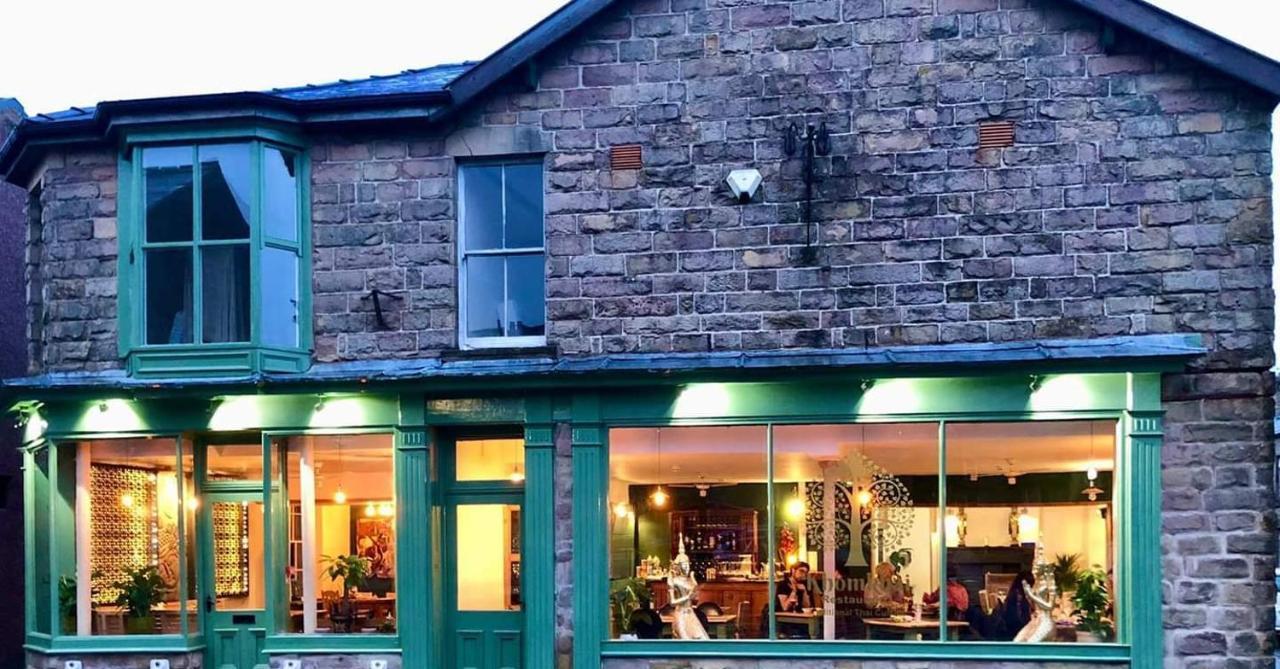 Banyan Tree * Buxton (Derbyshire)